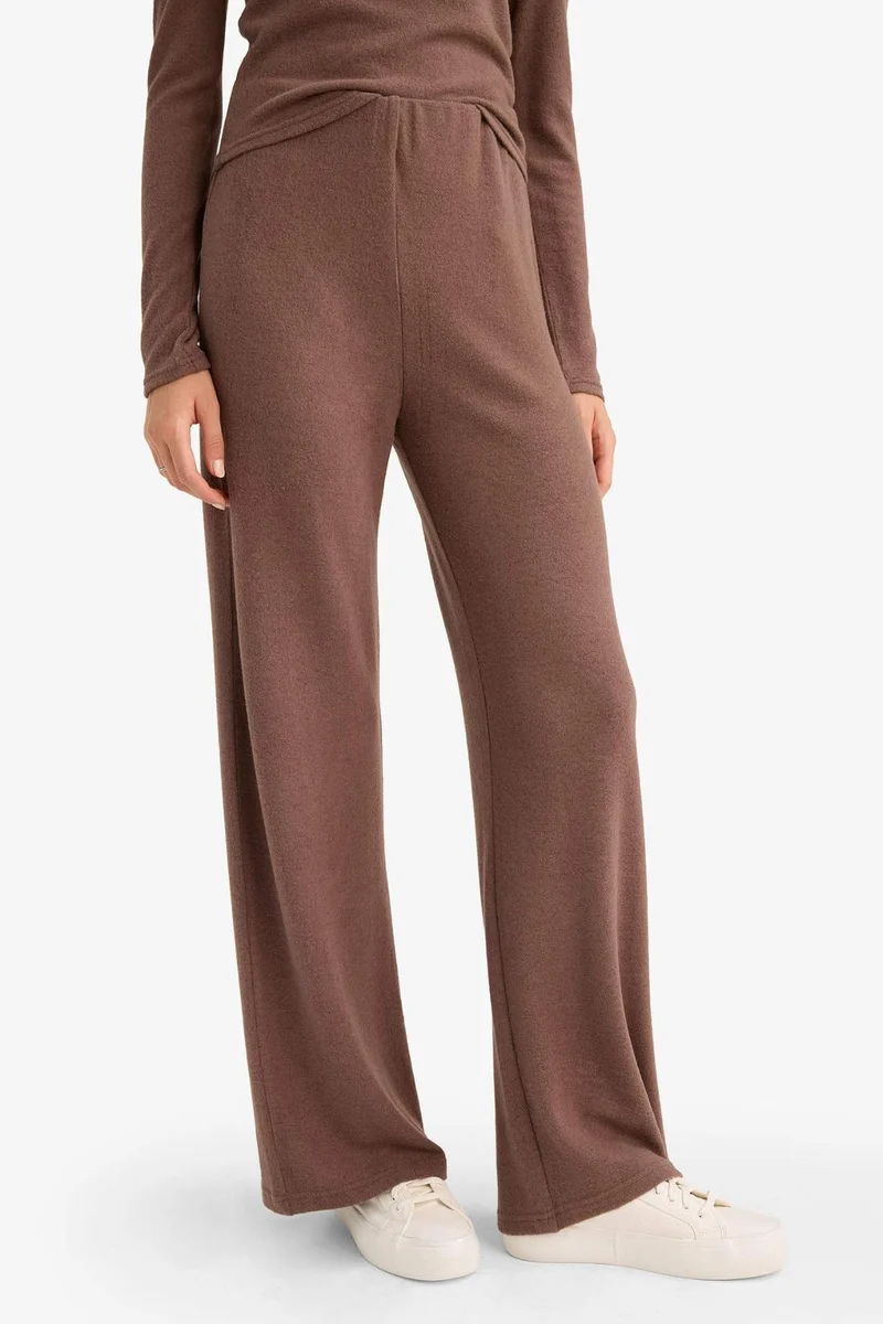 ديفاكتو Wide Leg Trousers