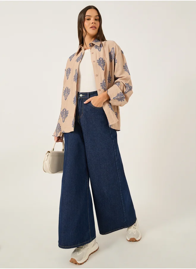 Styli Embroidered Spread Collar Regular Fit Shirt