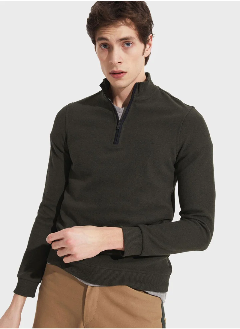 جون Essentail Half Zipper Sweatshirt