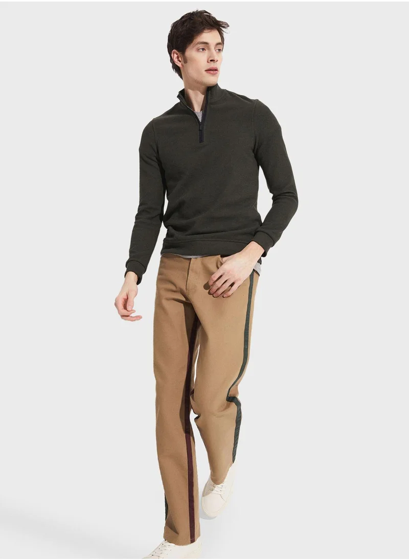 جون Essentail Half Zipper Sweatshirt