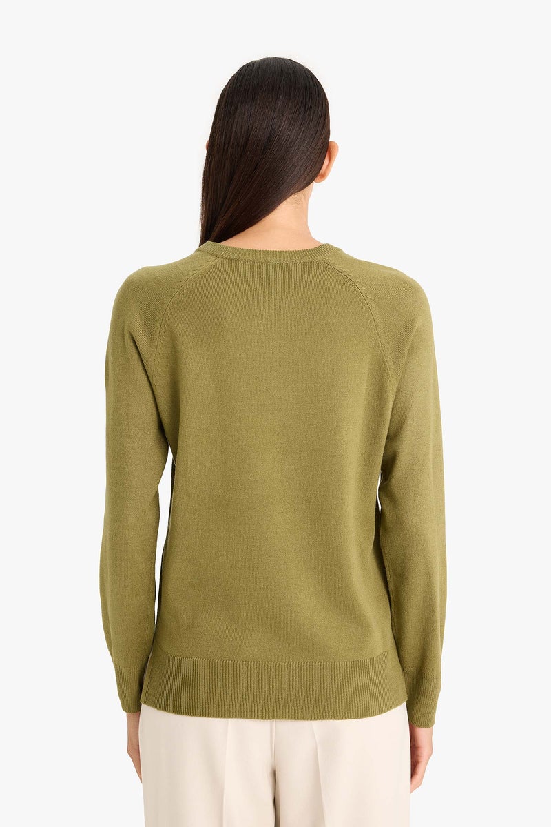 DeFacto Green Woman Relax Fit Crew Neck Knitwear Pullover Casual - Image 5