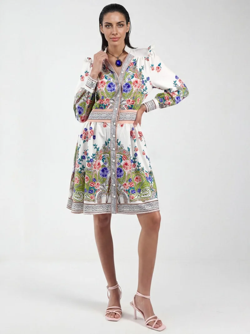 جينيفر Frilly Paisley V-Neck Mini Skater Dress