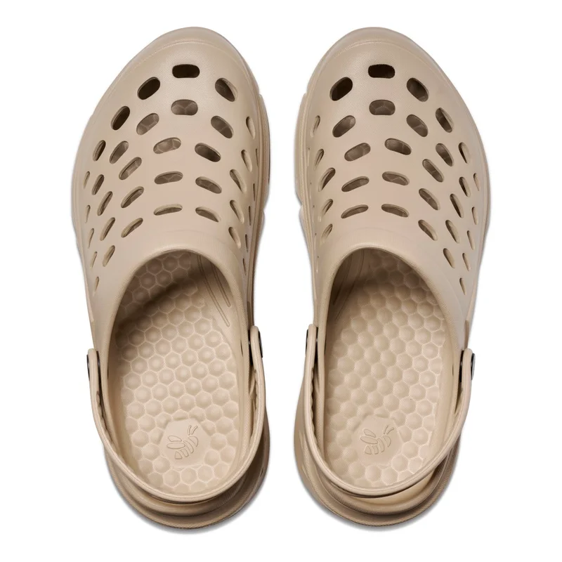 جوي بيز كلوج تريكينج