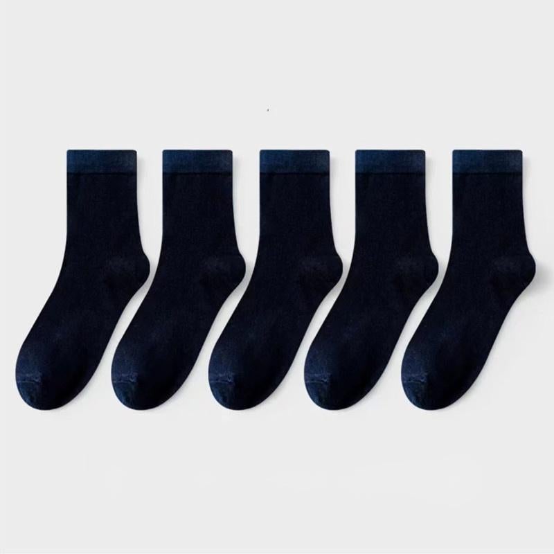 Men's Fall and Winter Midcalf Socks - Image 1