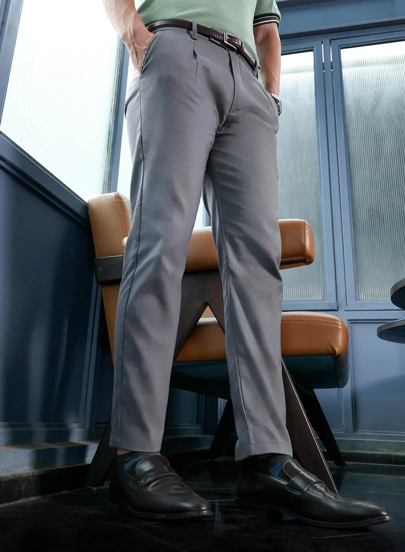 Campus Sutra Men Pleated Tailored-Fit Trousers | Mid-Rise, Italian-Fit | Extended-Button Closure, Straight Hem | Solid Linen-Weave | Woven Fabric For Office & Casual Wear | Steel Grey