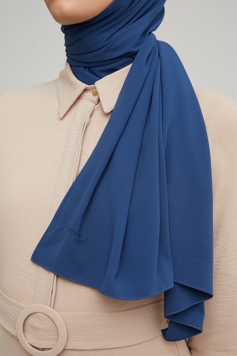 Armine Trend Medina Silk Shawl 70X200 - Dark Indigo  - Image 2
