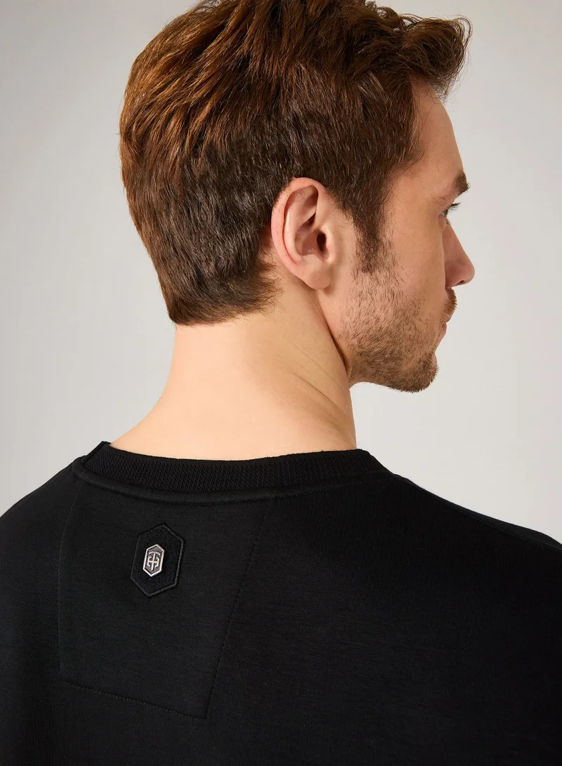 Theodore  The Jet Black T-shirt for Men | Best Price UAE