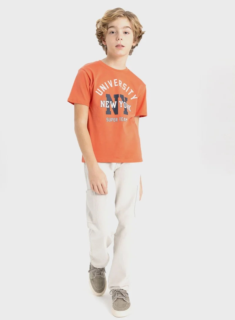 ديفاكتو Regular Fit Printed Short Sleeve T-Shirt