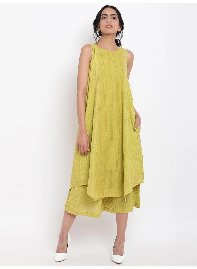 trueBrowns Green Cotton Panelled Kurta Set