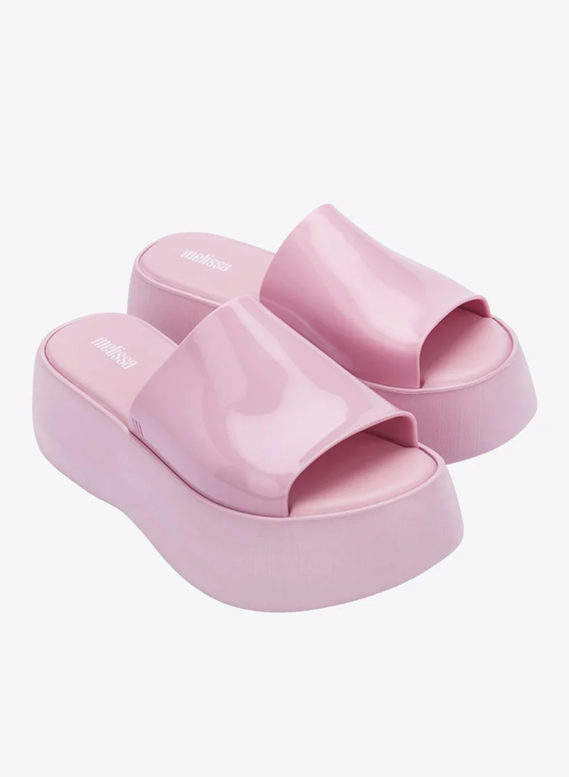 ميليسا ميليسا بيكي إيه دي