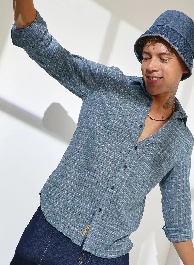 كامبوس سوترا قميص منقوش من قماش الترتان الصغير