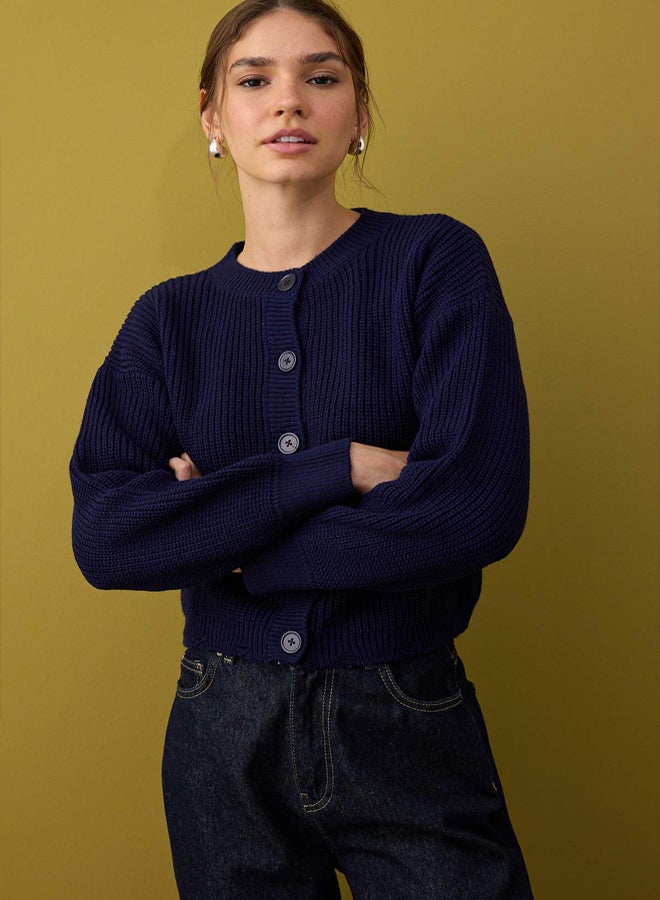 trendyol Navy Blue Crew Neck Thessaloniki Knitwear Cardigan - Image 1