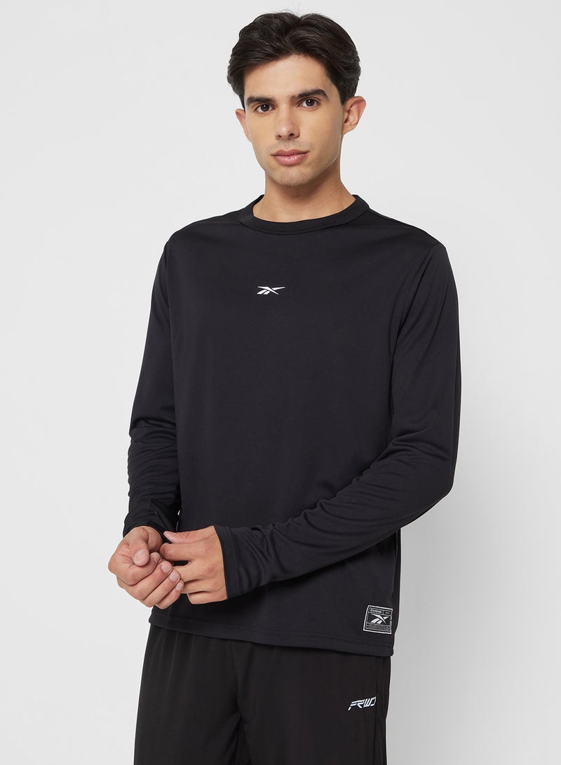 ريبوك تيشيرت كرة السلة الأساسي بأكمام طويلة للرمي - Image 1