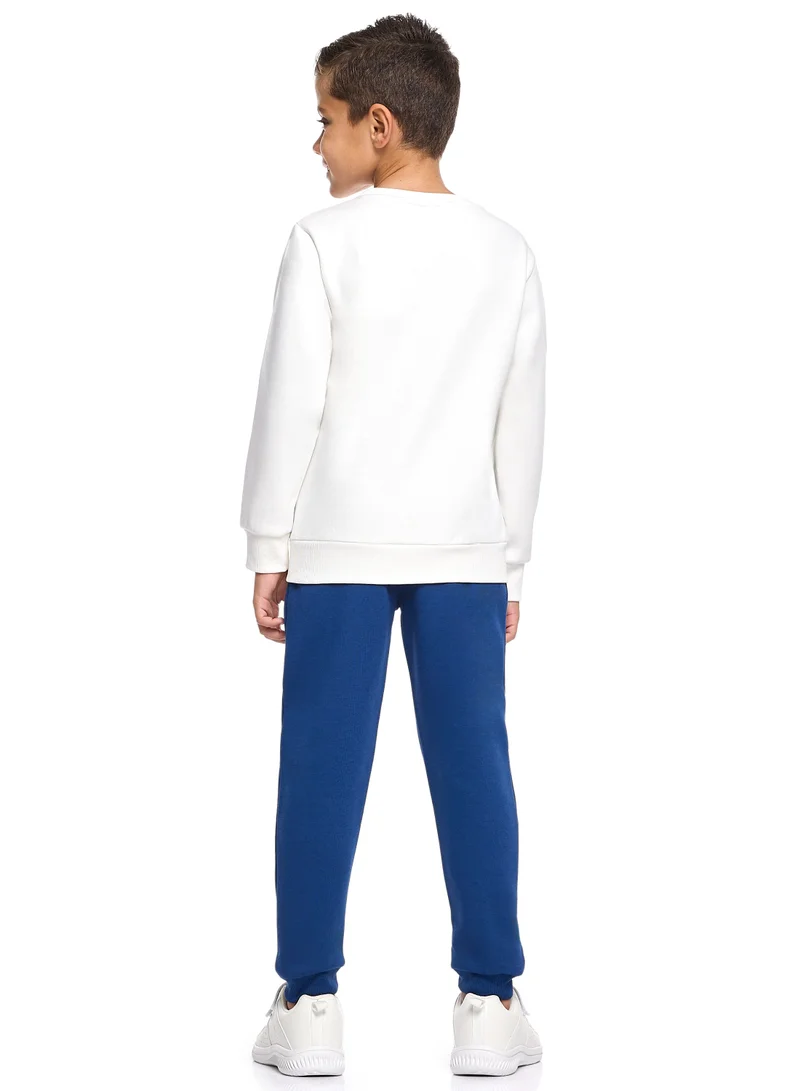 فكتور اند جين طقم تزلج عصري للأولاد – سويت شيرت أبيض وبنطلون كحلي