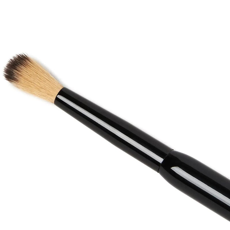 Illamasqua Round Concealer Brush - Image 3