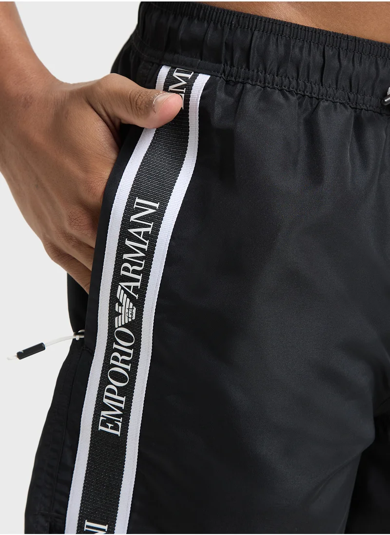 امبوريو ارماني Beachwear Logo  Drawstring Shorts