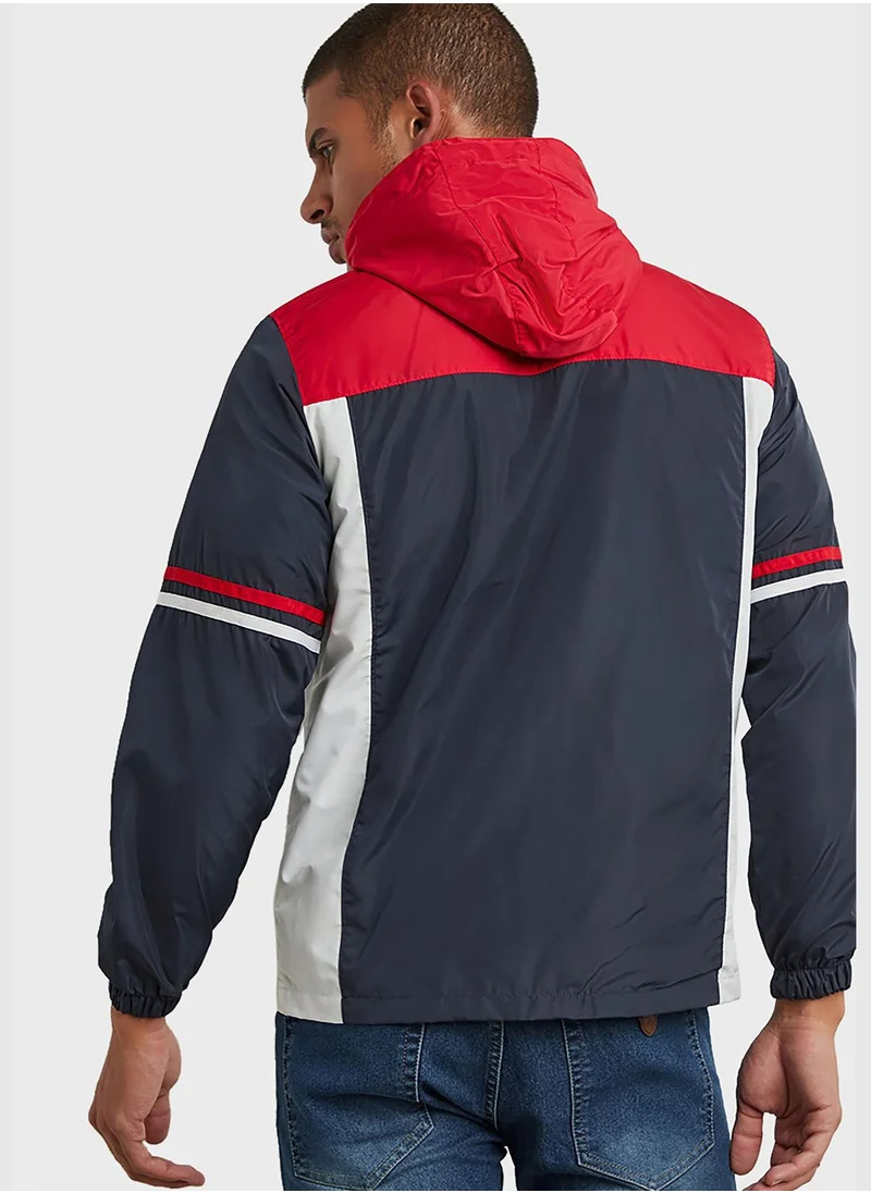 Campus Sutra Men Colourblocked Hooded Jacket