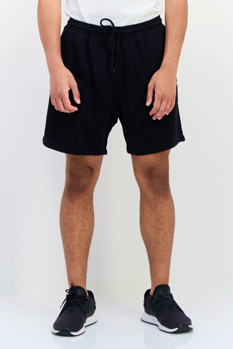 GAP Men Solid Basic Shorts, Black - Image 1