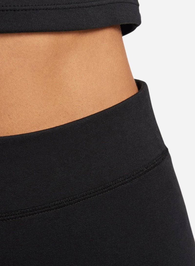 Nike 8" Classic High Rise Shorts - Image 4