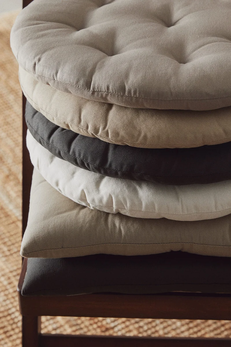 H&M 2-pack round seat cushions
