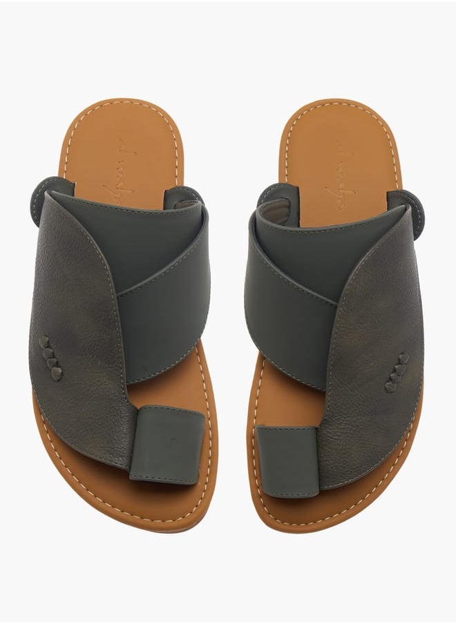 Men's Textured Slip-On Arabic Sandals - pzsku/ZDD5CB3CB2FB096272557Z/45/_/1740666715/3ea20659-93f3-4915-8fc0-a6e66c4ca811