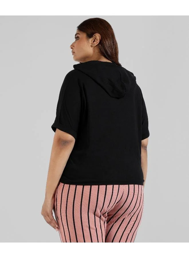 انستافاب بلس بلوزة نسائية أنيقة بأكمام نصفية وياقة بغطاء رأس