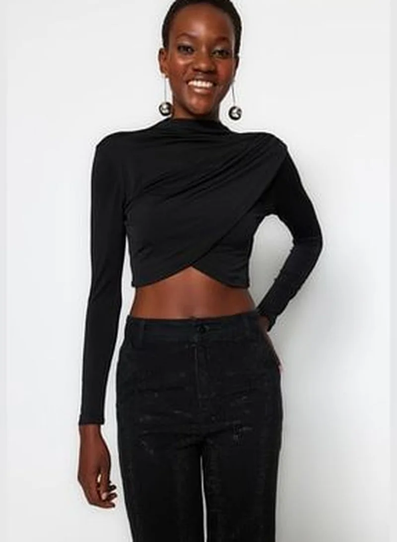 trendyol Black Stand-Up Collar Draped Crop Blouse TWOAW24BZ00164