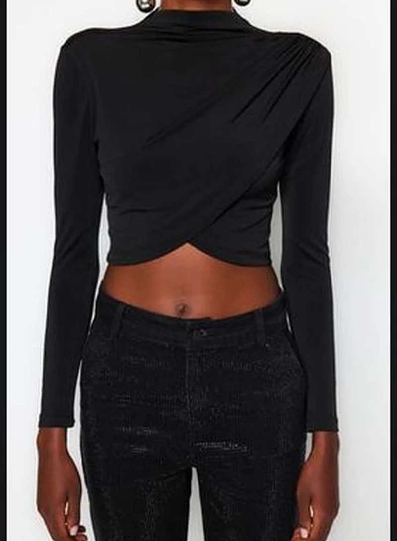 trendyol Black Stand-Up Collar Draped Crop Blouse TWOAW24BZ00164