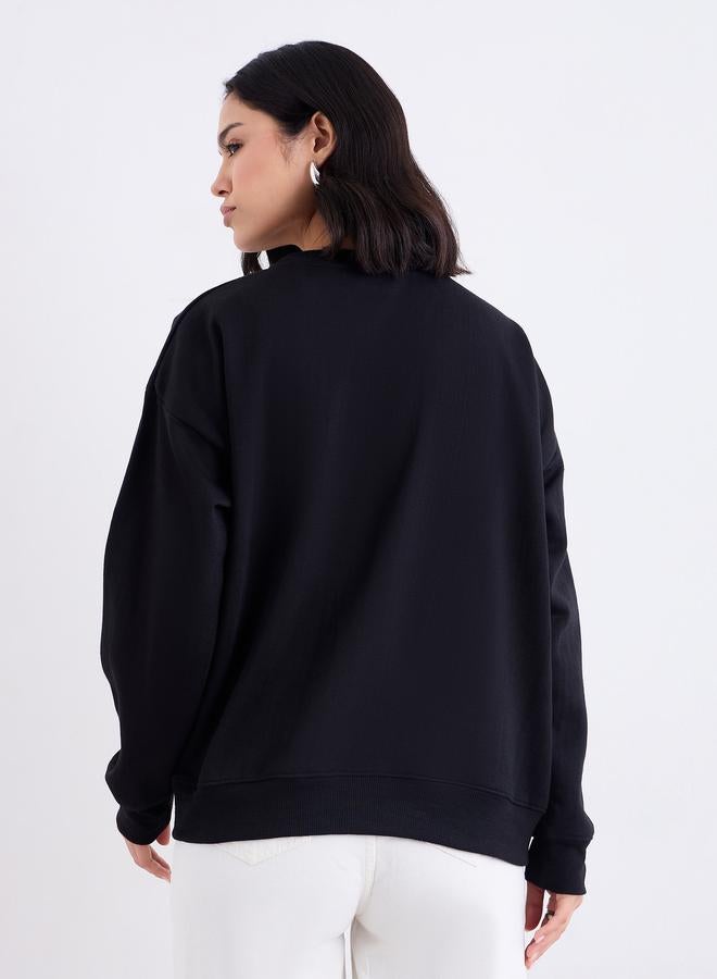 Styli Women Oversized Sweatshirt with Badge Detail - Image 5