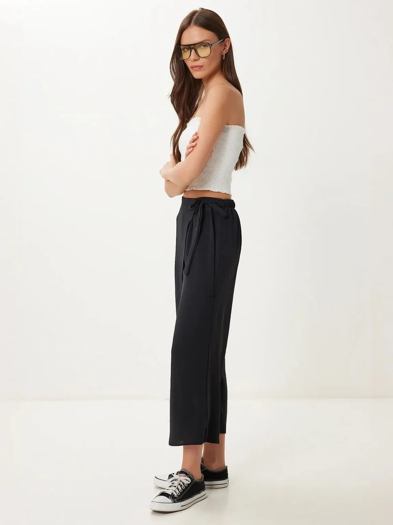 السعادة في إسطنبول ISTANBUL High Waist Wide Leg Crop Pants with Tie Detail