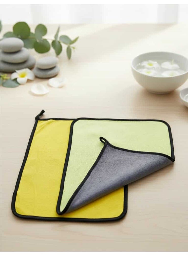 2-Piece Microfiber Towels, size 30x40 cm - Image 1