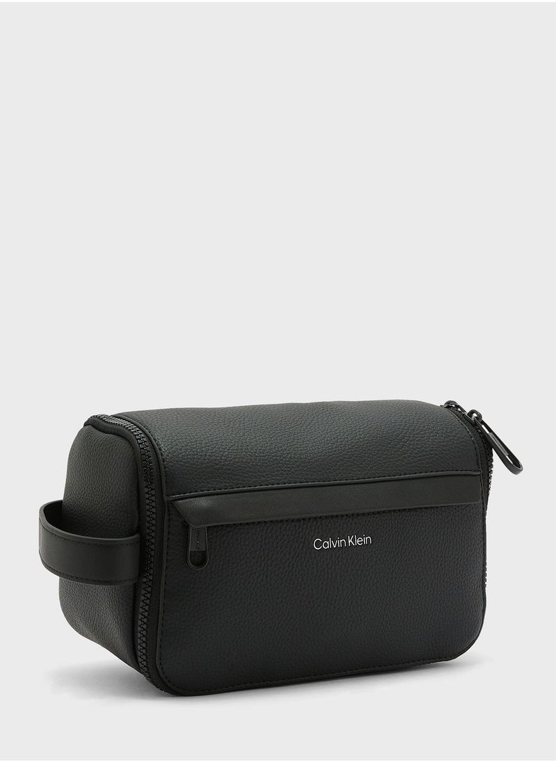 CALVIN KLEIN Logo Washbag  - Image 4