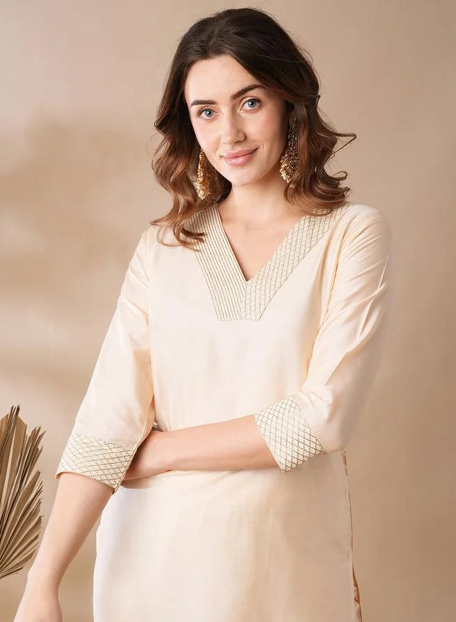 Globus White Women Off White Silver Zari Embroidered Kurta and Pants Set for Women | Best Price UAE