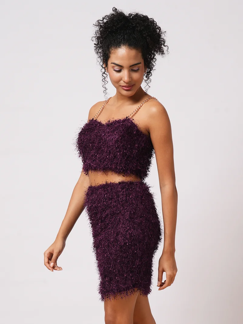 globus Globus Women Burgundy Self Design Chain Shoulder Straps Faux Fur Party Crop Top With Mini Skirt