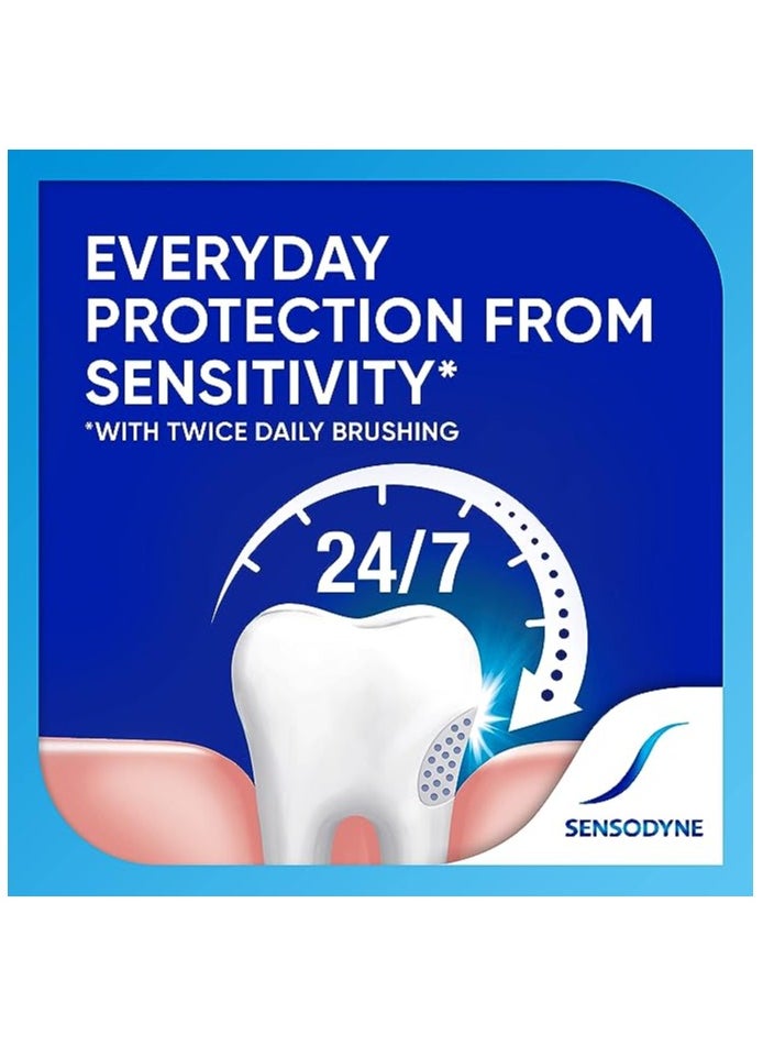 Sensodyne - Sensodyne Daily Care Toothpaste For Sensitive Teeth, Extra Fresh Flavour, 75 ml, 3 Pack - Image 1