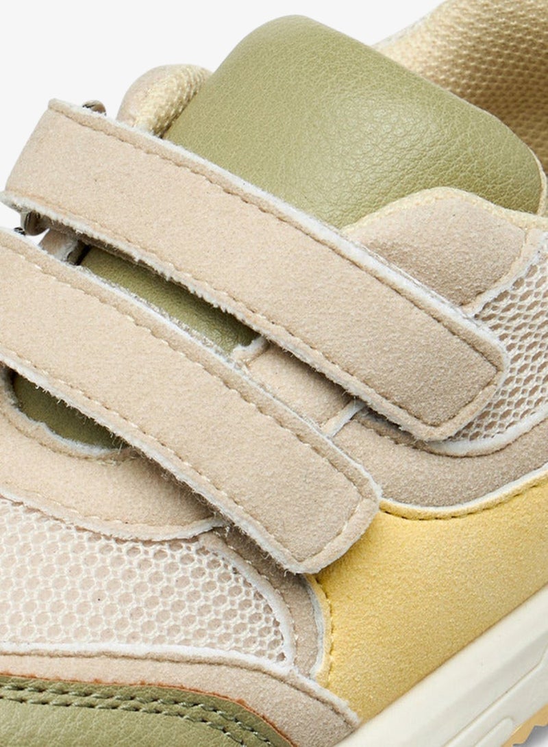 Barefeet Colourblock Sneakers with Hook and Loop Closure - Image 4
