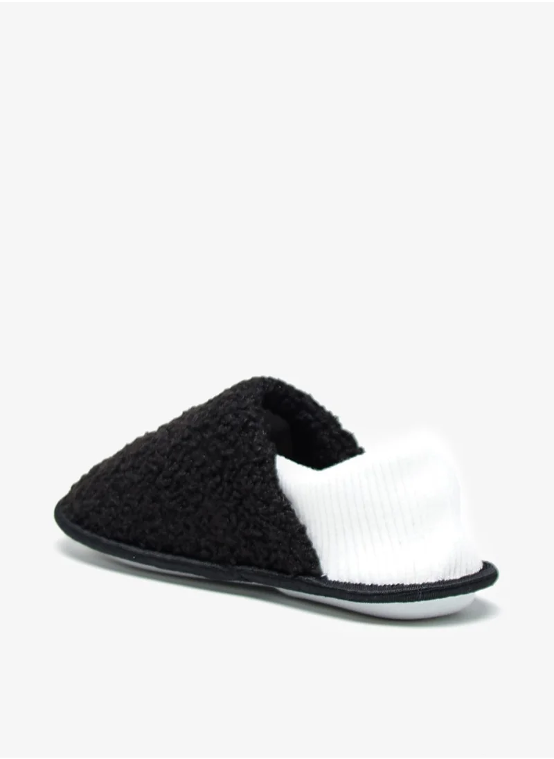 ال بي ال من شو اكسبرس Boys Textured Slip On Bedroom Shoes By Shoexpress