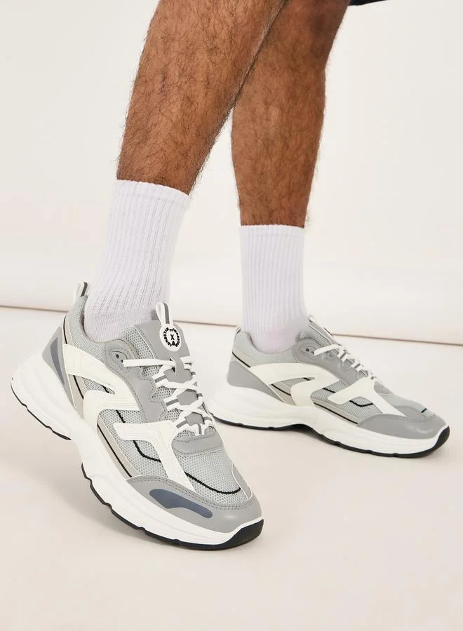 ستايلي اكتيف حذاء سنيكرز شانكي بدرزات ورباط غلق