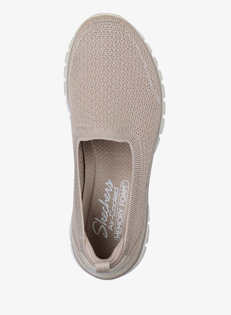 SKECHERS Graceful - Image 4