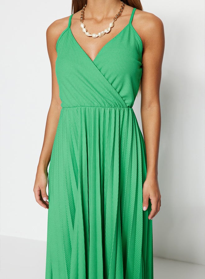 trendyol Green Waist Drop/Skater Midi Double Breasted Pleated Adjustable Strap Knit Dress  - Image 3