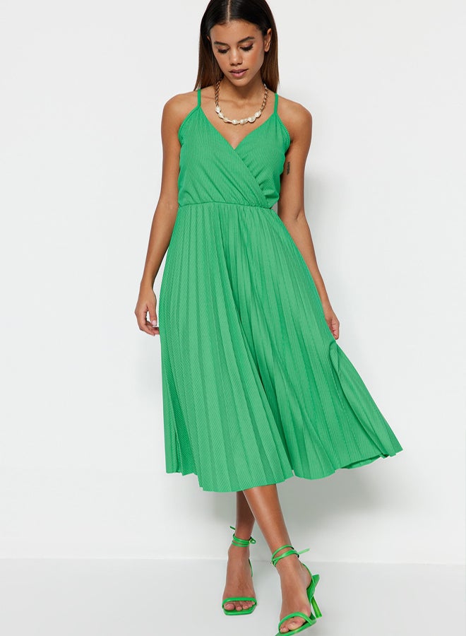 trendyol Green Waist Drop/Skater Midi Double Breasted Pleated Adjustable Strap Knit Dress  - Image 5