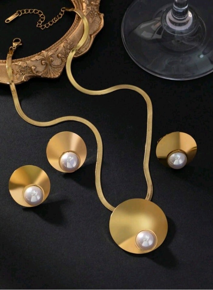 Attractives Trendy Stainless Steel Gold Plated Jewellery Set For Women - Image 1