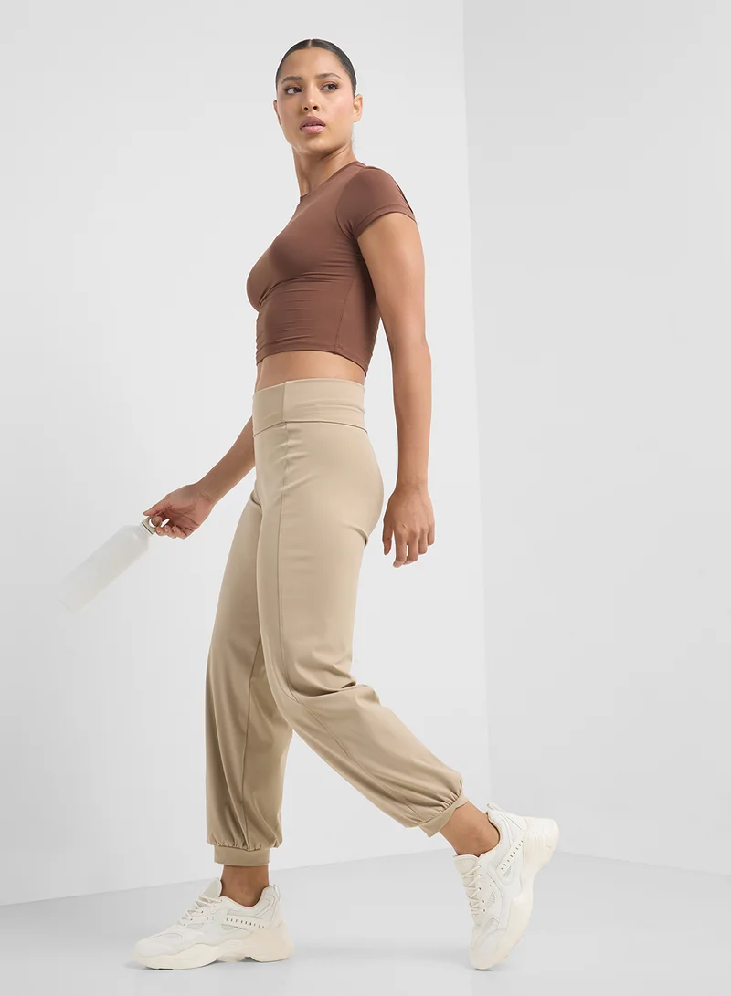 FRWD Seamless Fitted Sculpting T-Shirt