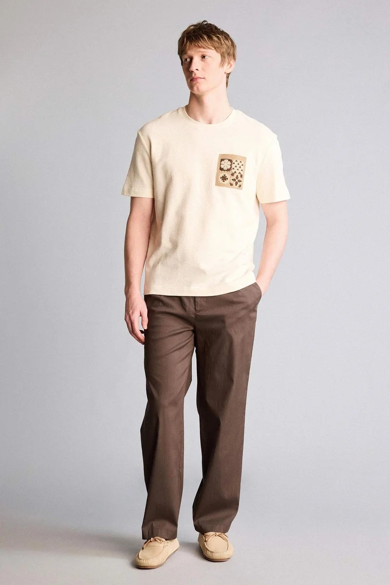 ديفاكتو Regular Fit Crew Neck Short Sleeve T-Shirt