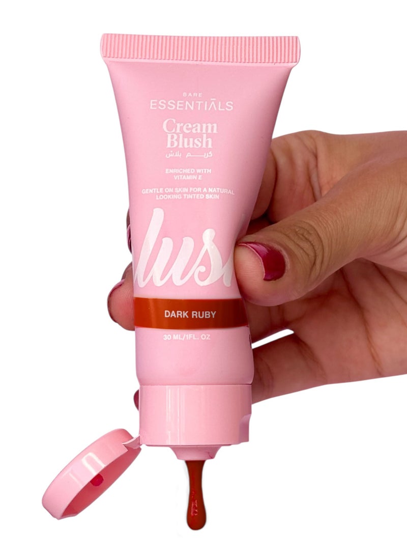 ESSENTIALS Milky Cream Blush Enriched With Vitamin E Shade 5  - Image 4