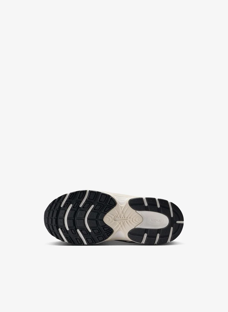 Nike Nike V5 RNR