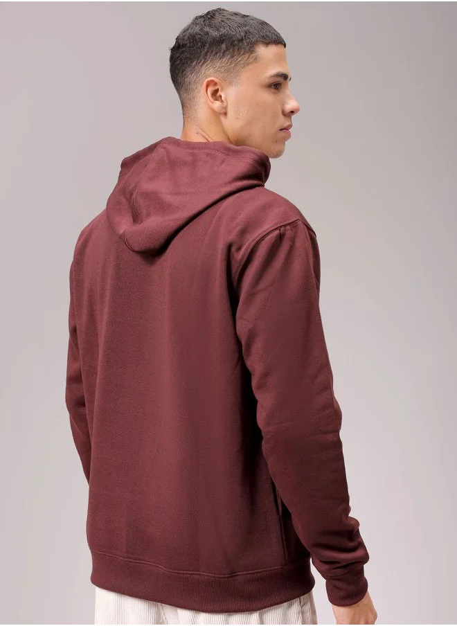 The Indian Garage Co Men Regular Fit Solid Overhead Hooded Sweatshirt