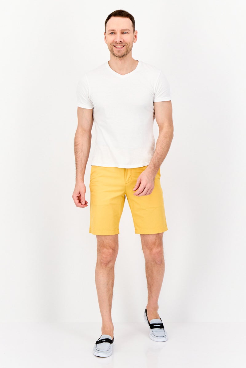 DOCKERS Men Solid Chino Shorts, Yellow - Image 4