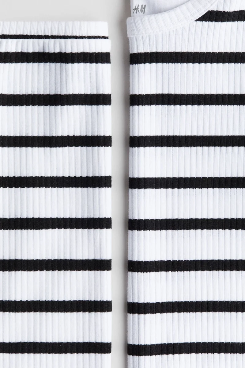 H&M 2-piece ribbed top and skirt set