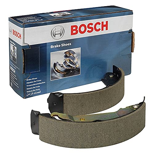 BOSCH BS462R Blue Drum Brake Shoe Set Compatible with Select Buick Cadillac Checker GMC Jeep Oldsmobile Pontiac REAR Riveted - Image 1